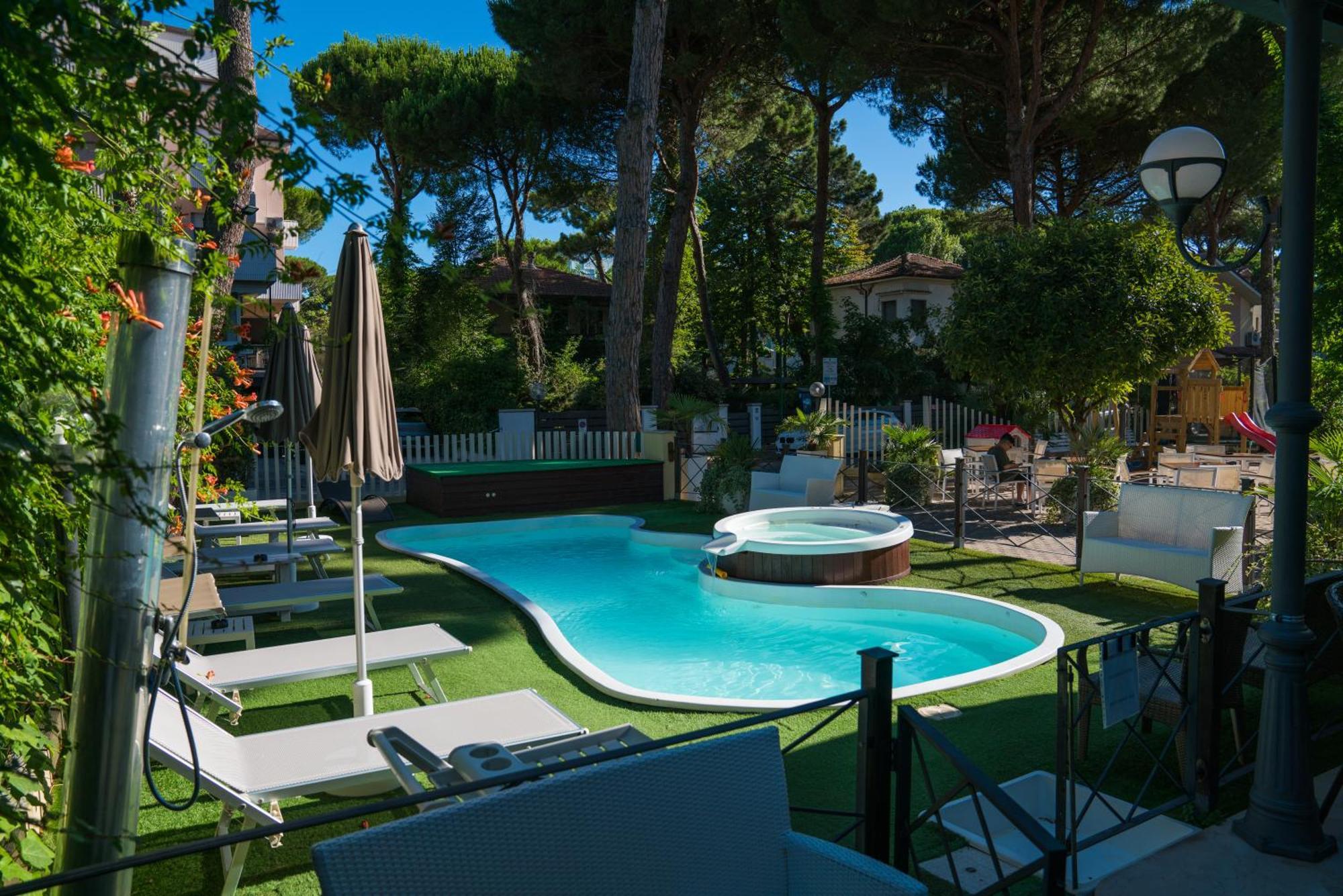 Hotel Europa Milano Marittima Zewnętrze zdjęcie