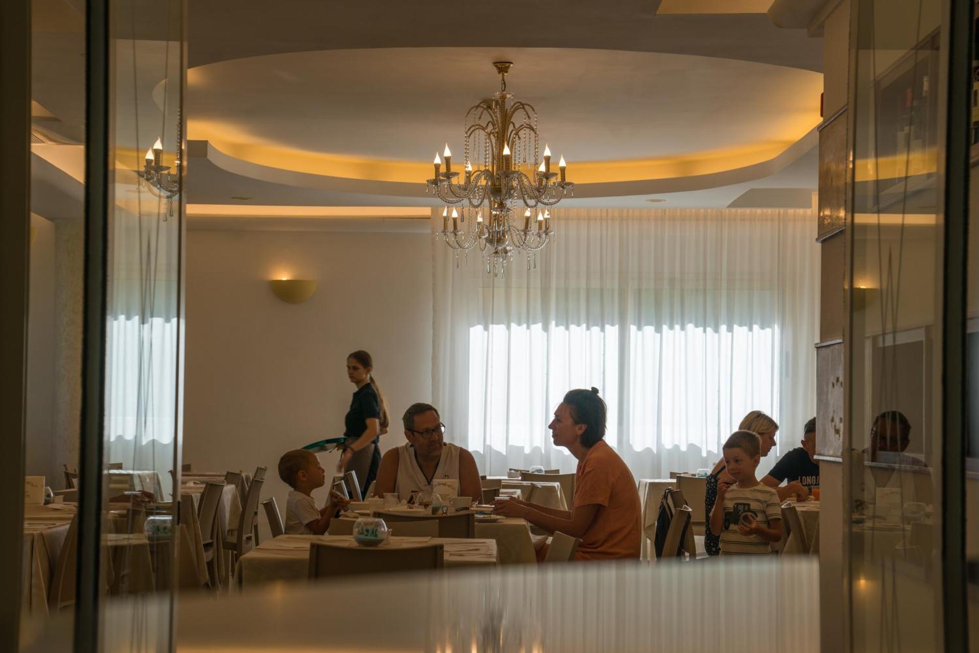 Hotel Europa Milano Marittima Zewnętrze zdjęcie
