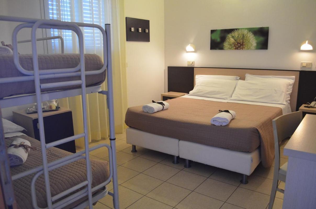 Hotel Europa Milano Marittima Pokój zdjęcie