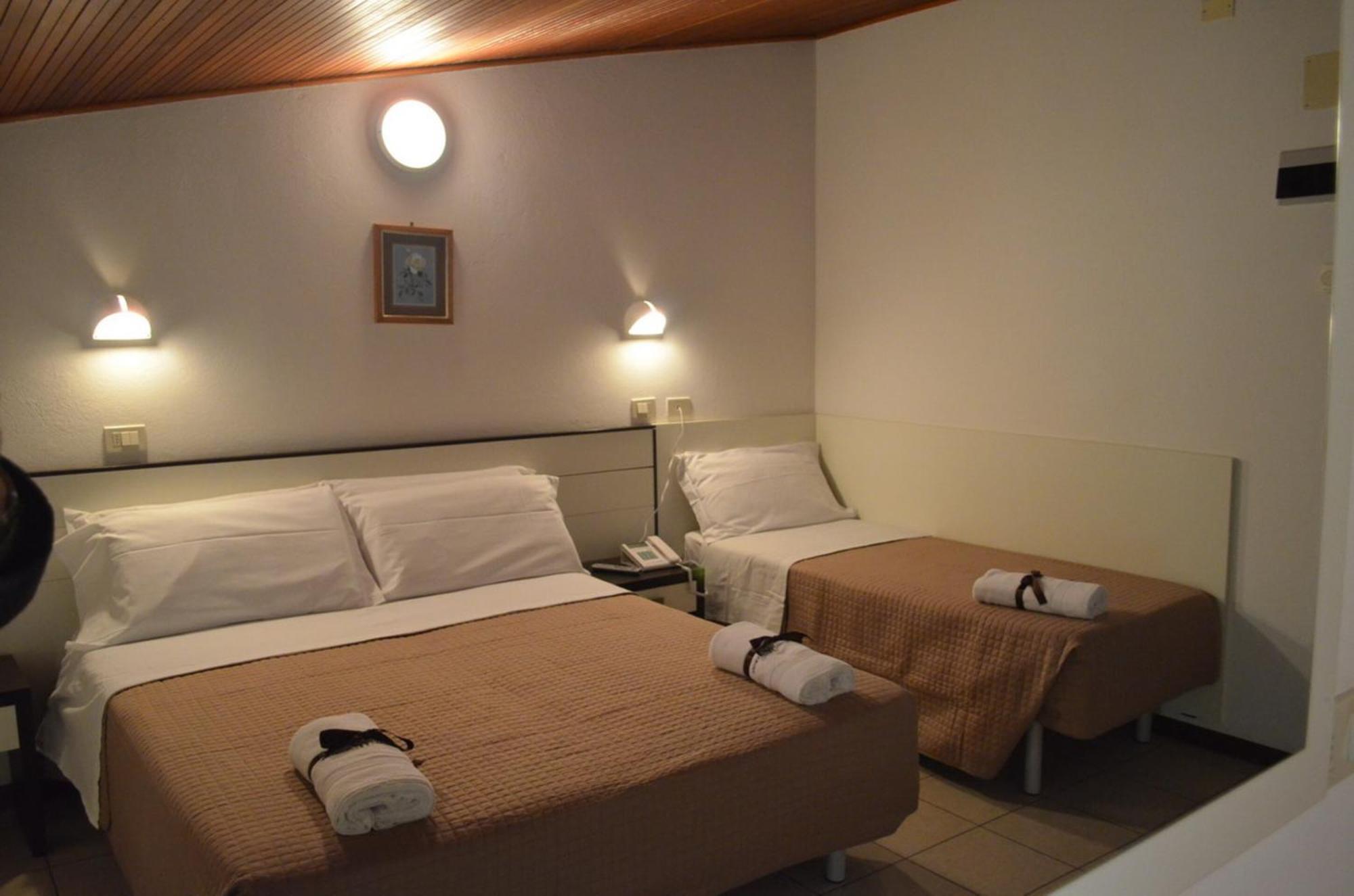 Hotel Europa Milano Marittima Pokój zdjęcie